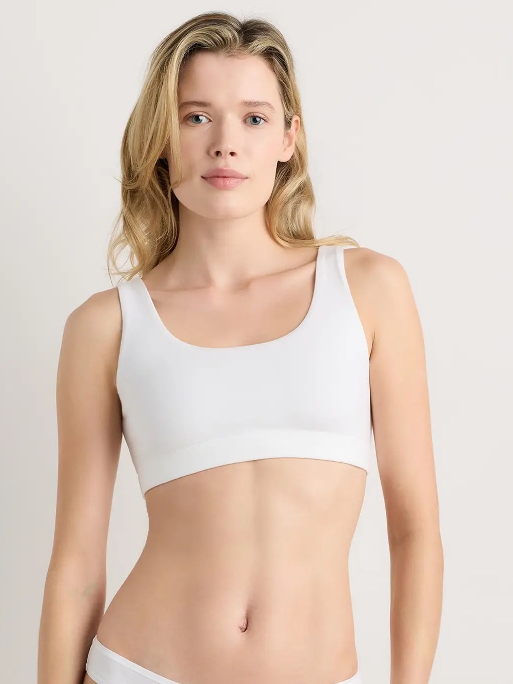 QUINCE 2 Pack Organic Cotton Tank Bralettes Medium Black/Soft White 0316